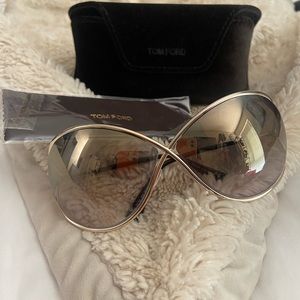 Tom Ford new line of optical frames and sunglasses handmade by Marcolin in Italy